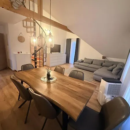 Galerieloft Winterzeit Thunersee&mountainview Apartment